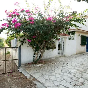 villino-fraginesi.sicilyhotelsitaly.net/
