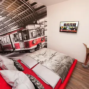 deluxe-apartment.vienna-besthotels.com/